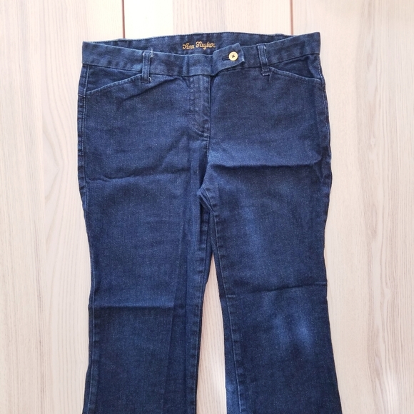 Ann Taylor Modern Fit Straight Leg Jeans sz 10 - Picture 2 of 6